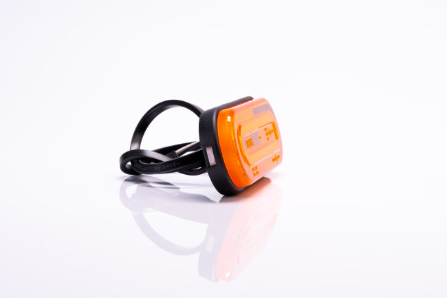 Габаритный светодиодный фонарь FT-072 Z LED желтый Габаритный светодиодный фонарь FT-072 Z LED желтый